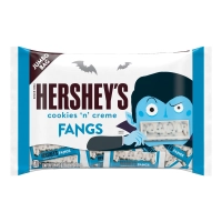 Шоколадный батончик с печеньем и кремом Hershey`s Halloween Fangs Cookies N Creme 267г