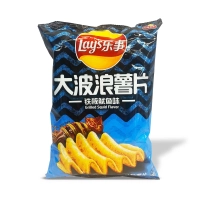 Чіпси Lay's Wavy Sizzling Grilled Squid (China) Кальмар на Грилі 70г