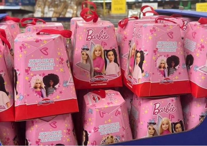 Подарочный набор Barbie рождественский кекс + сюрприз Pandorino con sorpresa 80г